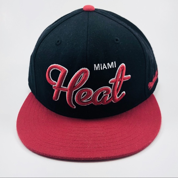 Miami Heat Hardwood Classics 100% Wool Fitted Cap - Picture 1 of 7